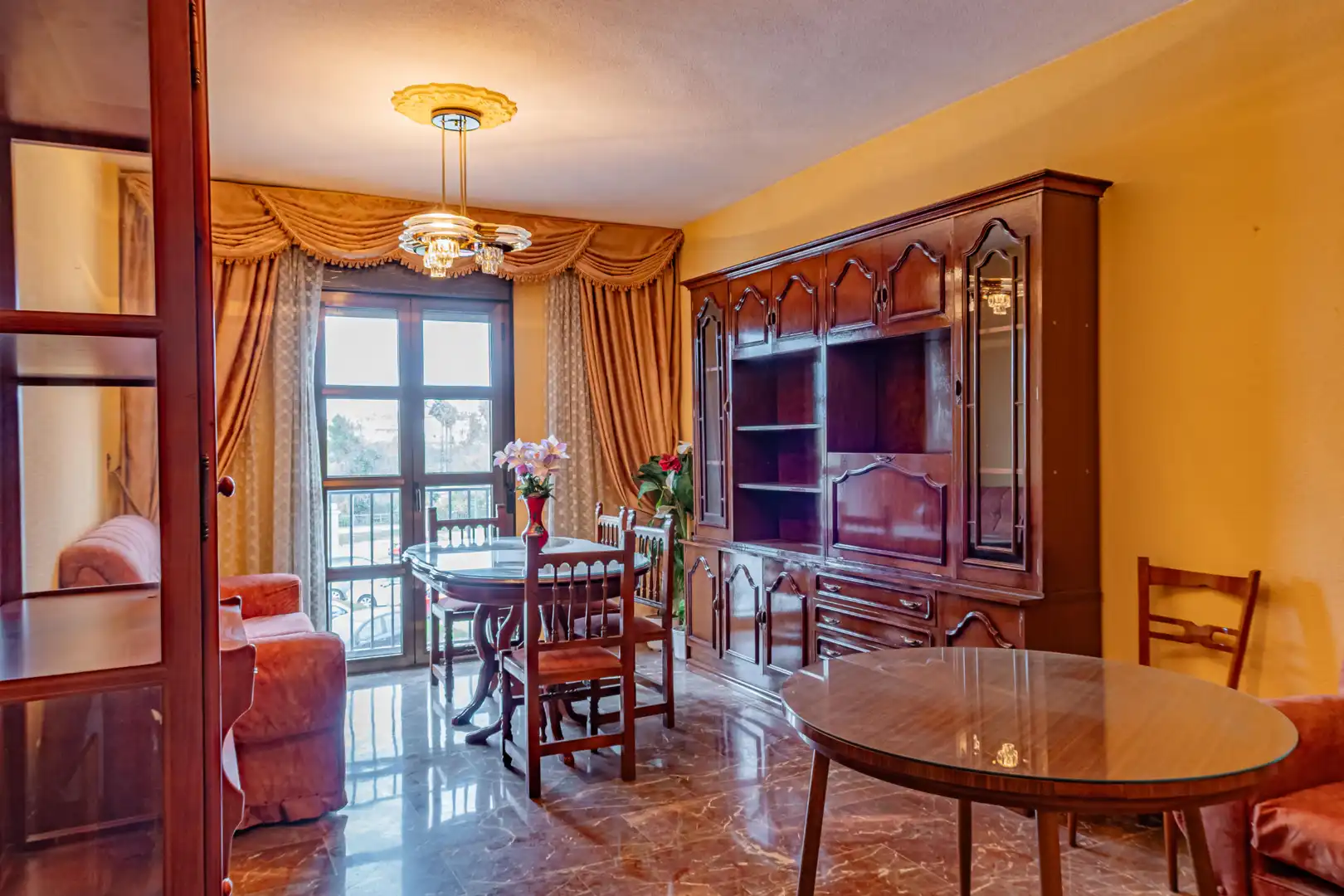 Comedor de Apartamento en venta en Linares con Terraza, Amueblado y Lavadora