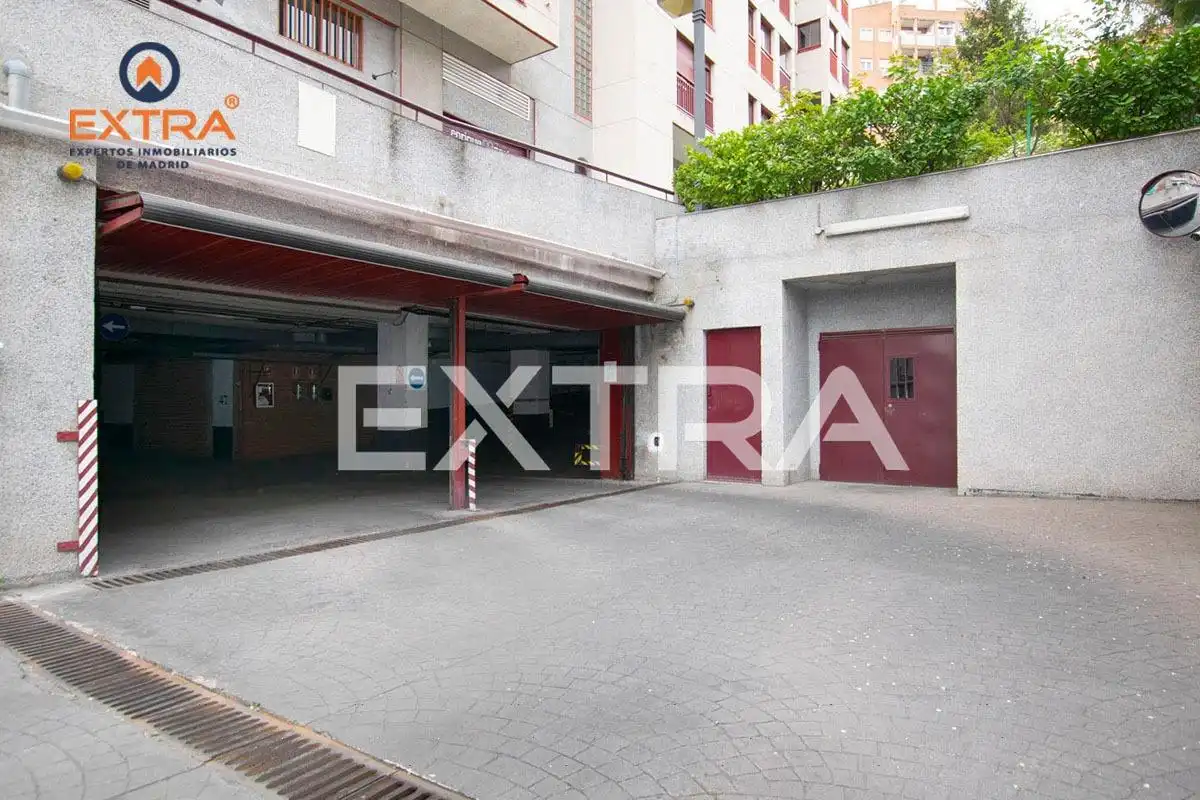 Parking de Garaje en venta en Madrid
