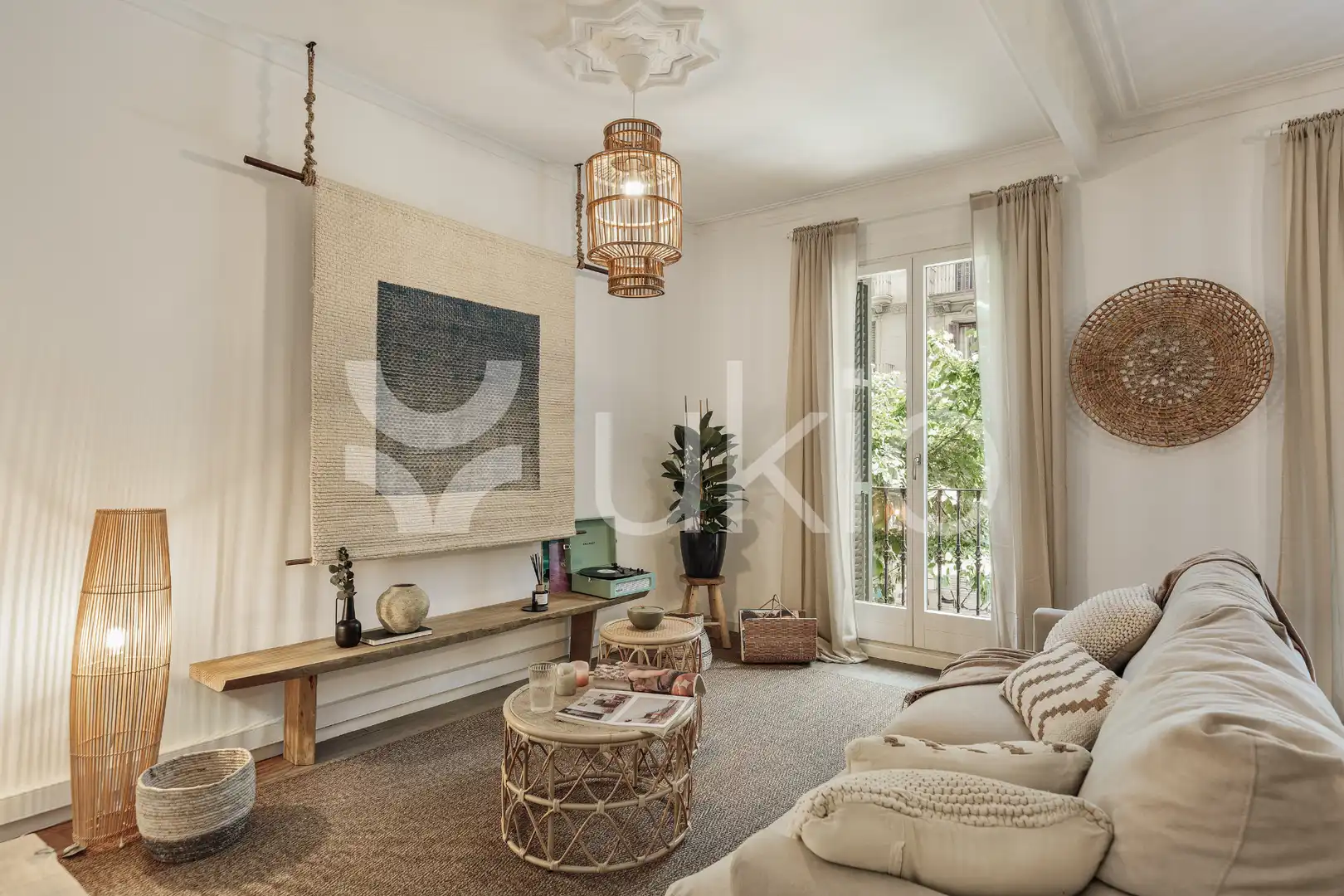 Sala de estar de Apartamento de alquiler en Barcelona con Calefacción, Amueblado y Horno