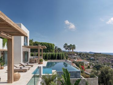 Chalet con piscina en venta en La Fustera