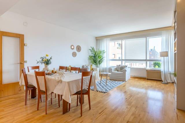 Piso en Venta en Carrer JOAN MIRO en La Vila Olímpica del Poblenou