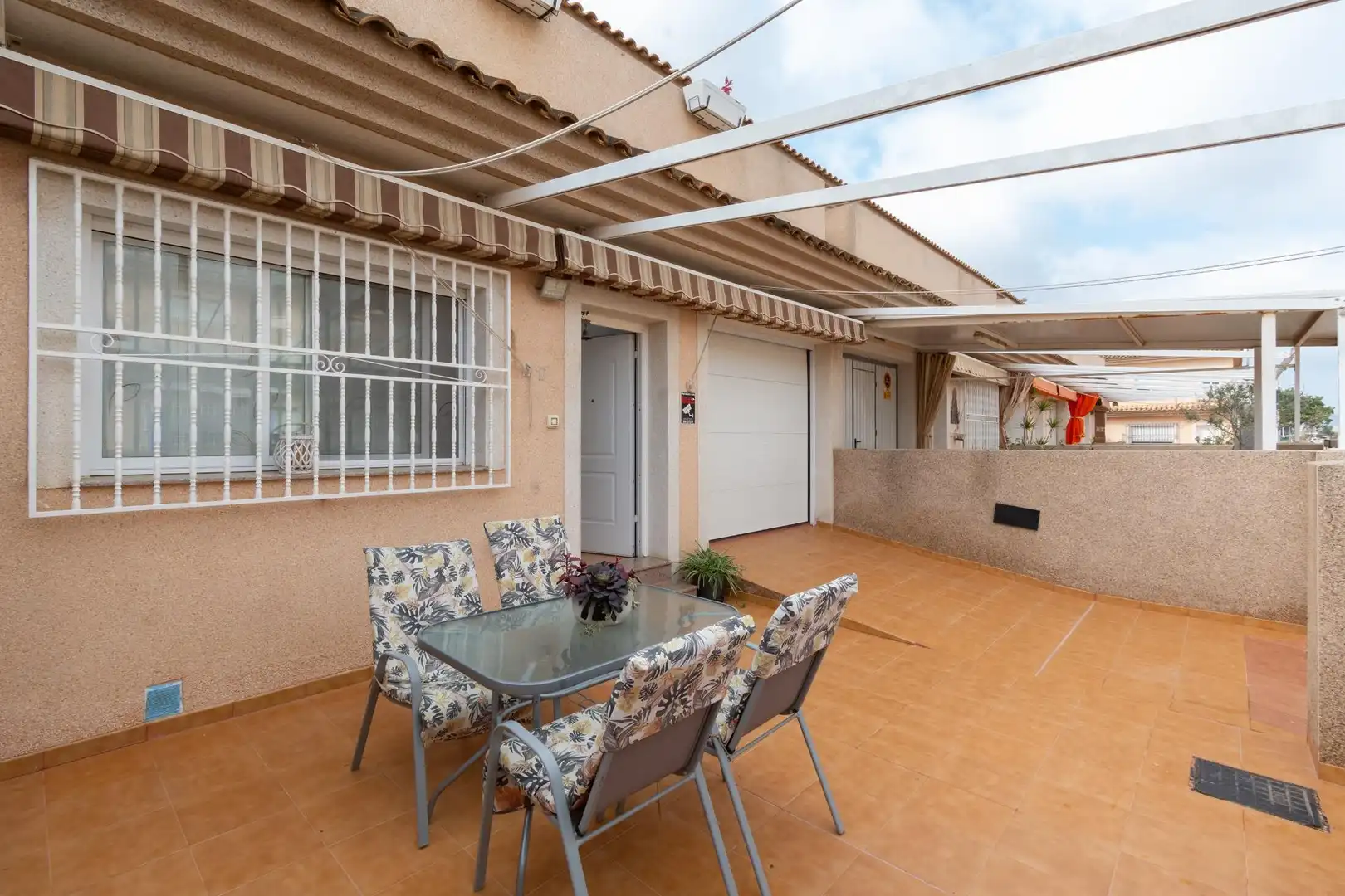 Terrassa de Casa o xalet en venda en Cartagena amb Aire condicionat, Calefacció i Jardí privat