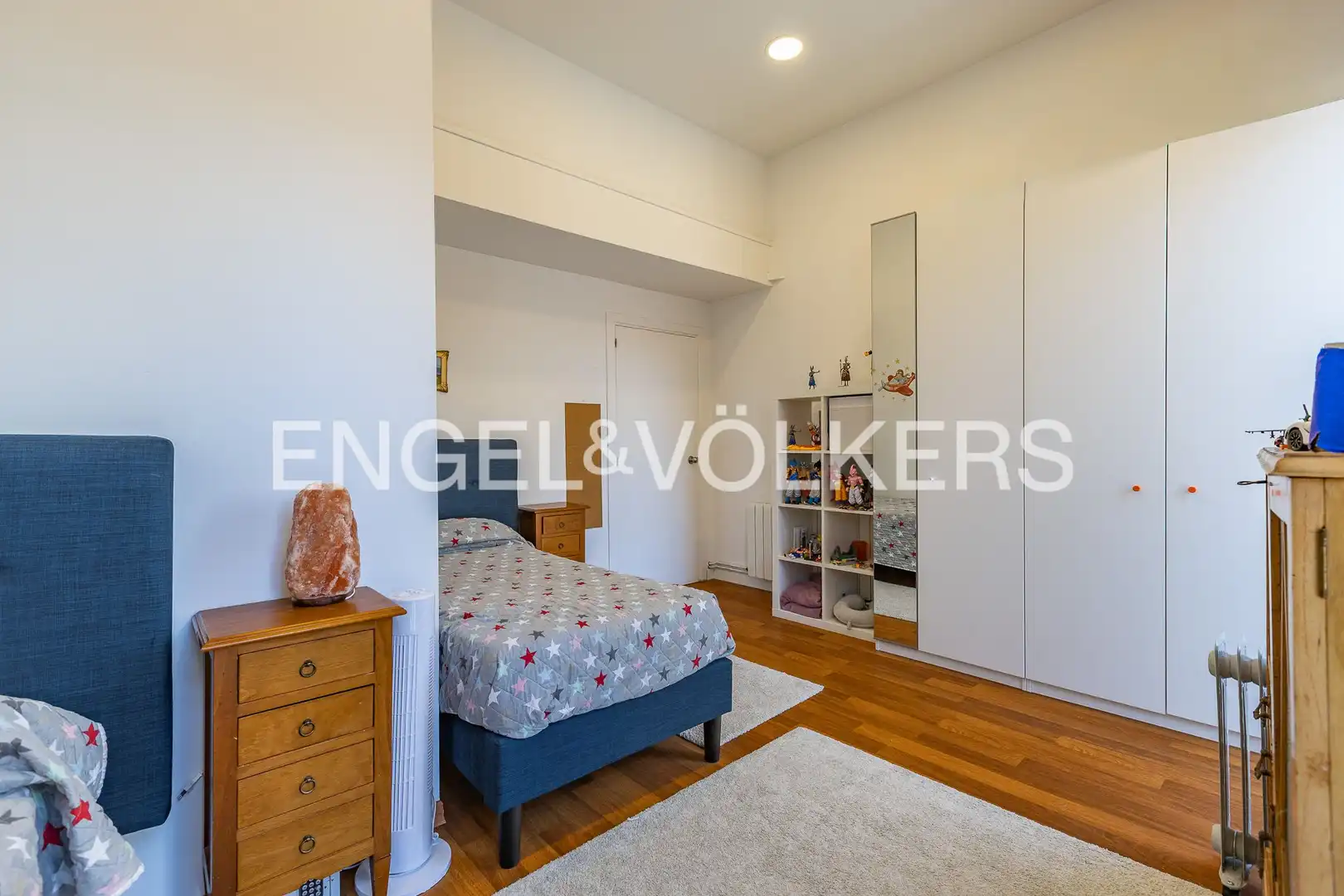 Habitación de Casa o chalet en venta en Terrassa con Aire acondicionado, Calefacción y Jardín privado