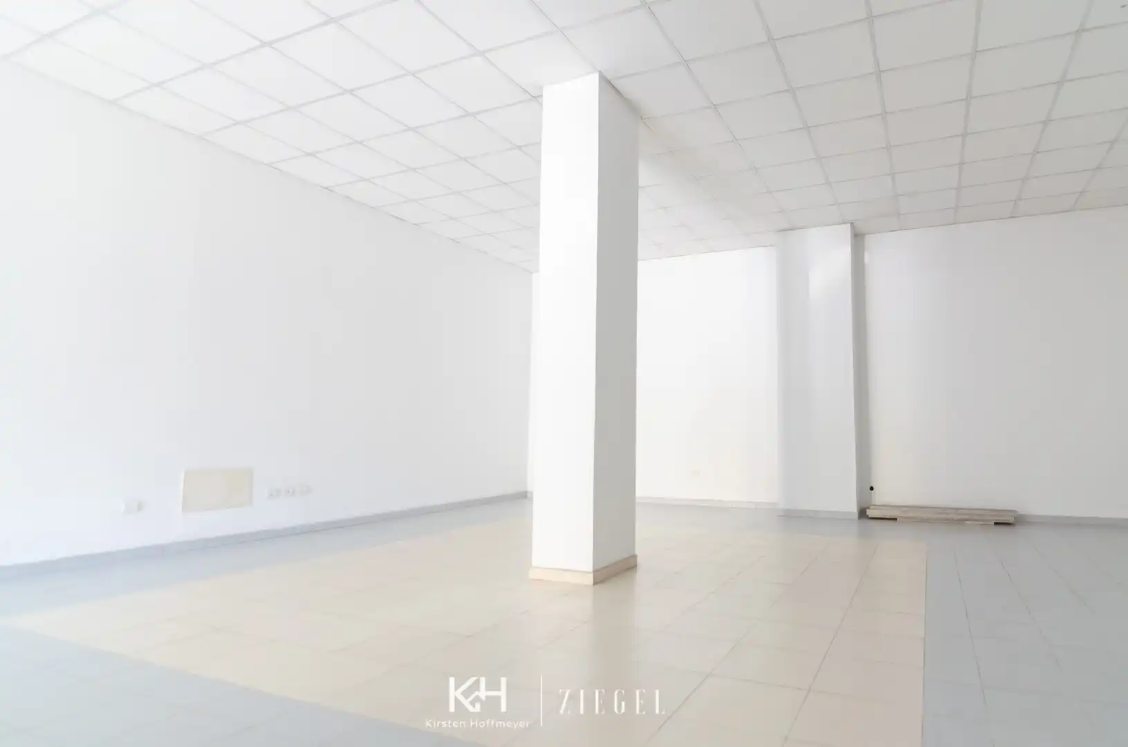 Local comercial en venta en Avenida Tinamar 4, imagen 9