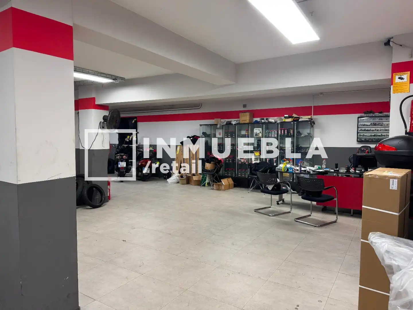Premises for sale in  Barcelona Capital  with Furnished