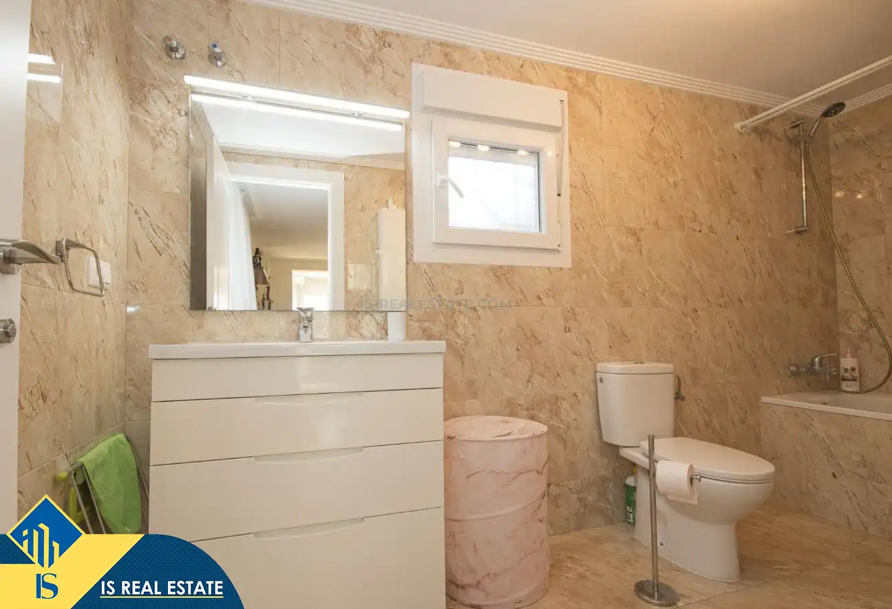 Chalet con terraza en venta en Los Balcones - Los Altos, imagen 13