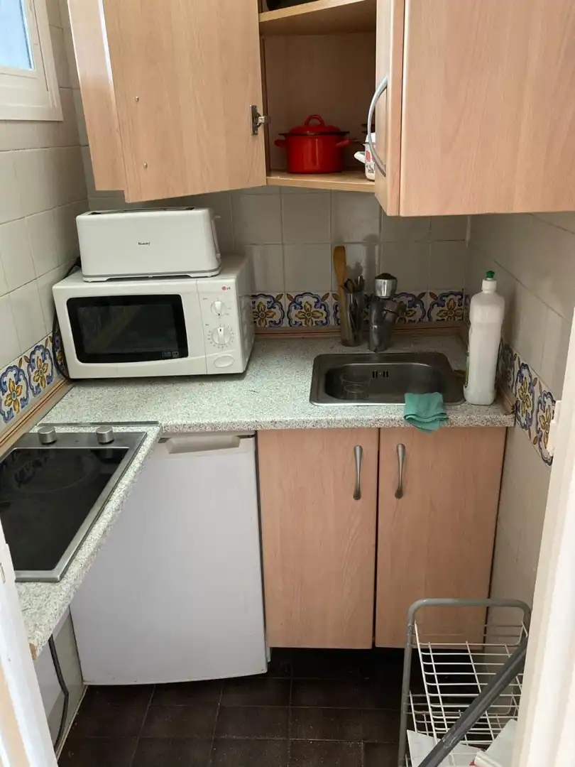 Cuina de Estudi en venda en Marbella amb Terrassa i Moblat
