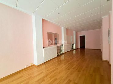 Local comercial de lloguer a Valdepeñas