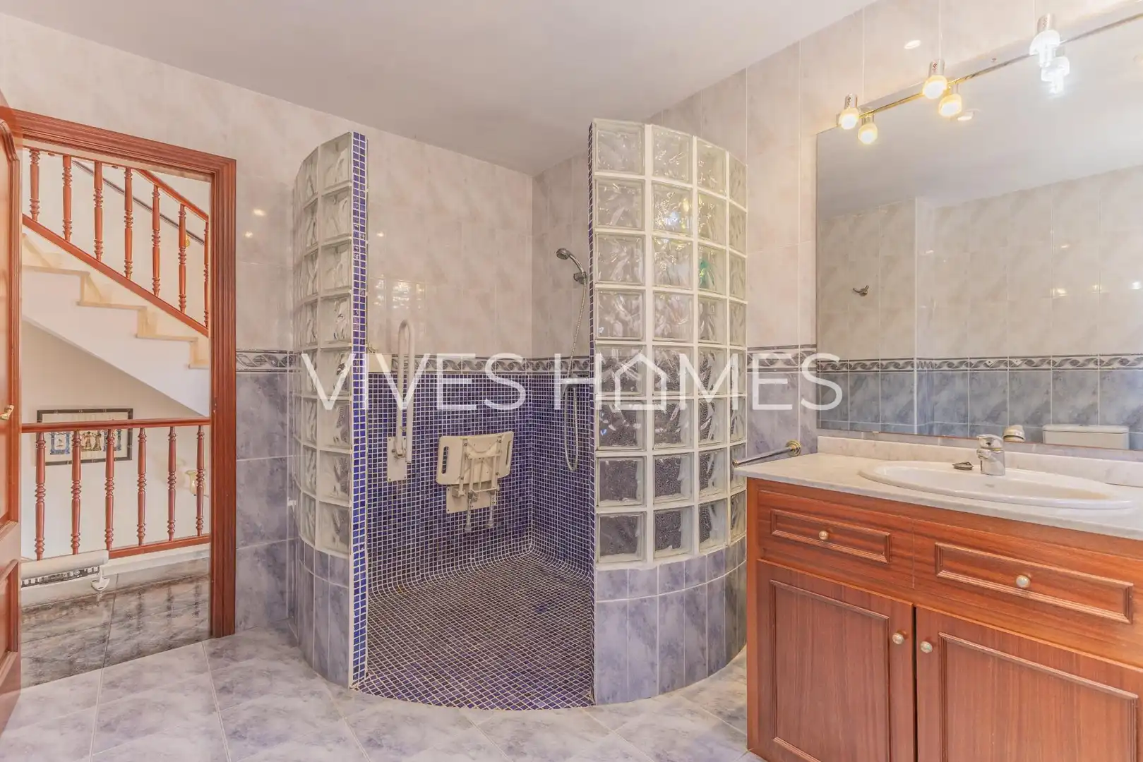 Badezimmer von Haus oder Chalet zum Verkauf in Sant Vicenç de Montalt mit Klimaanlage, Heizung und Privatgarten