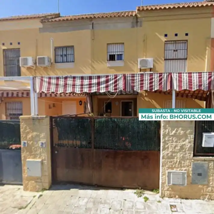Exterior view of Houses for sale in Benacazón  with Private garden