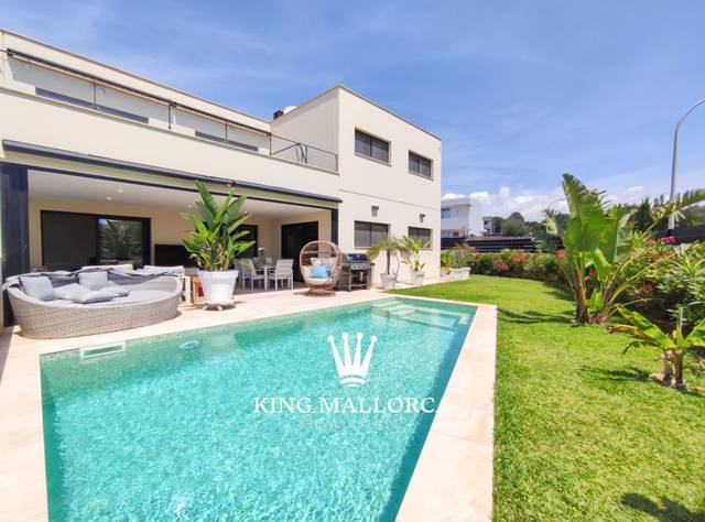 Casa-chalet en Venta en Sa Cabaneta