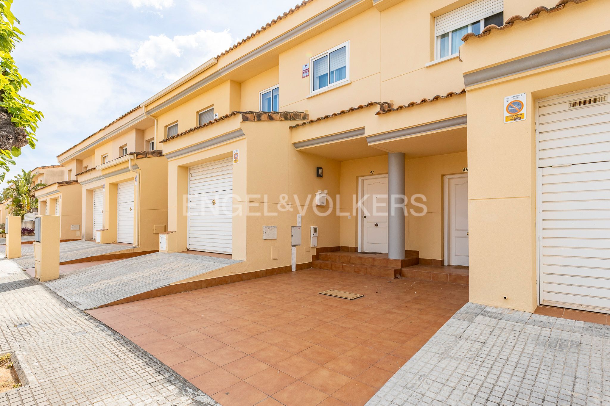 Single-family semi-detached for sale in Santa Maria - L'Eixample - Sud Sumella