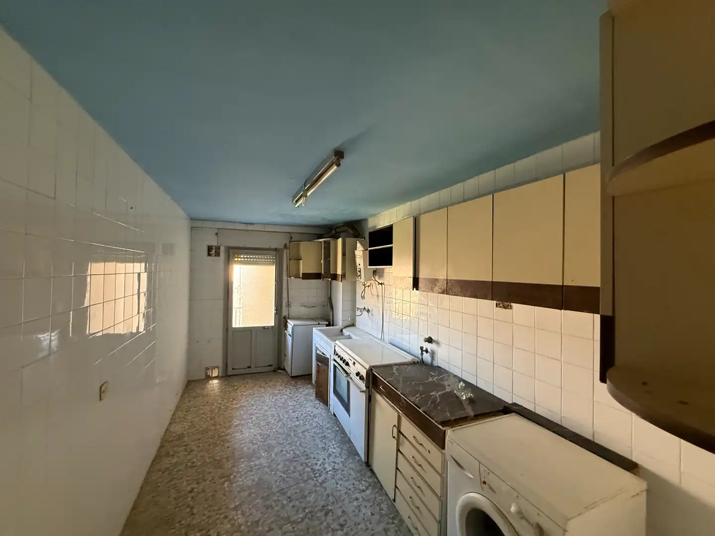 Cuina de Pis en venda en Almazán amb Terrassa i Traster