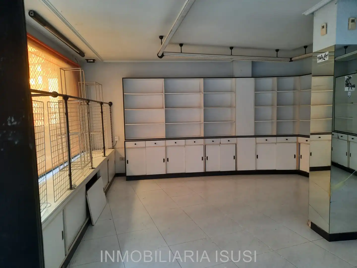 Business premises for sale in Calle Pedro Icaza, imagen 3