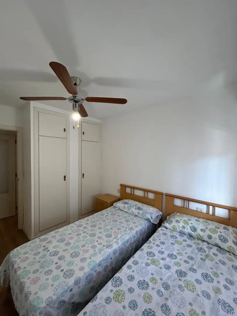 Schlafzimmer von Wohnung zur Miete in La Pobla de Farnals mit Möbliert, Balkon und Gemeinschaftspool