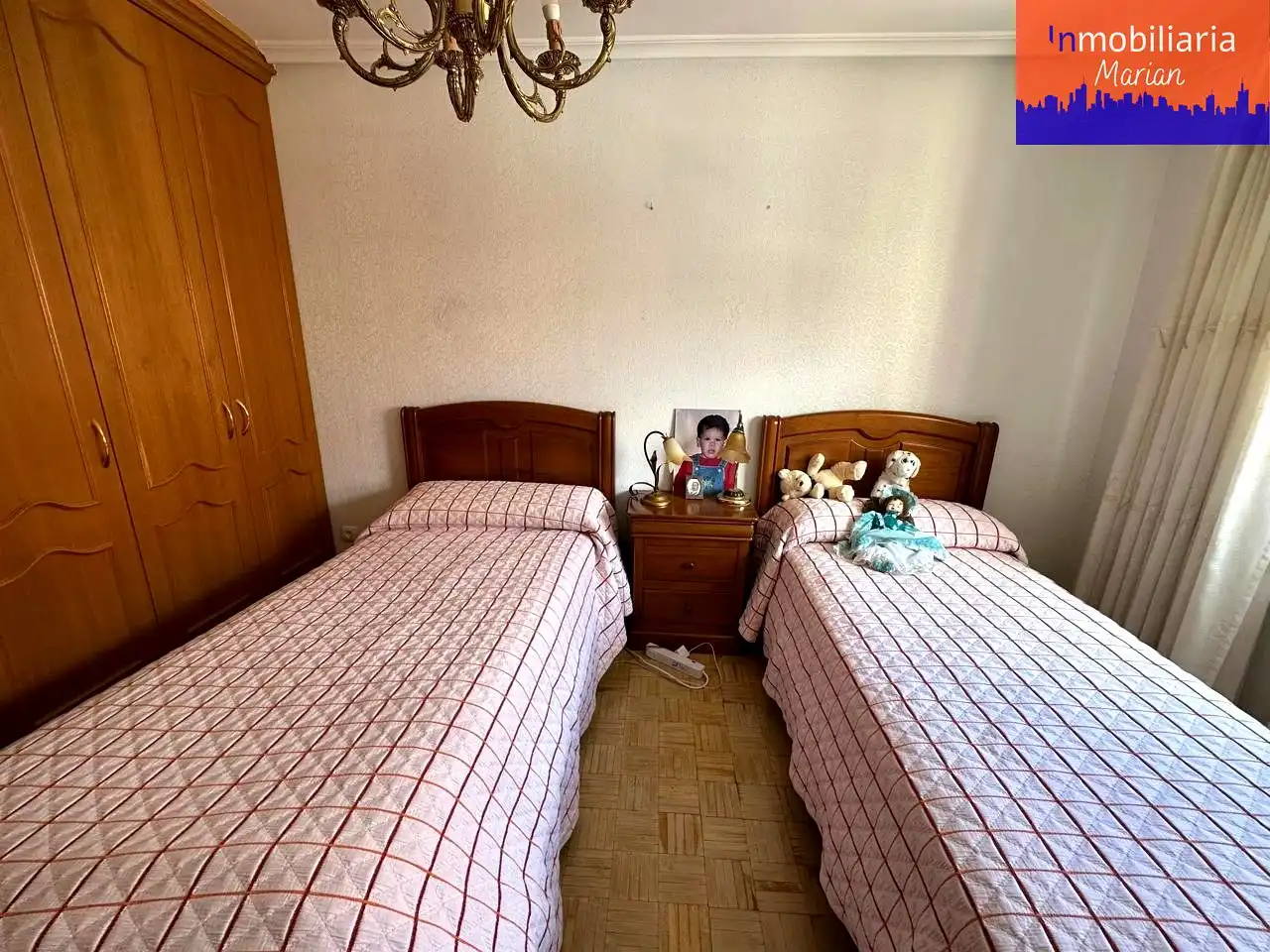Habitación de Piso en venta en Aranda de Duero con Calefacción, Terraza y Trastero