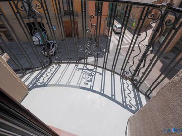 Appartamento con balcone in vendita a Ripoll