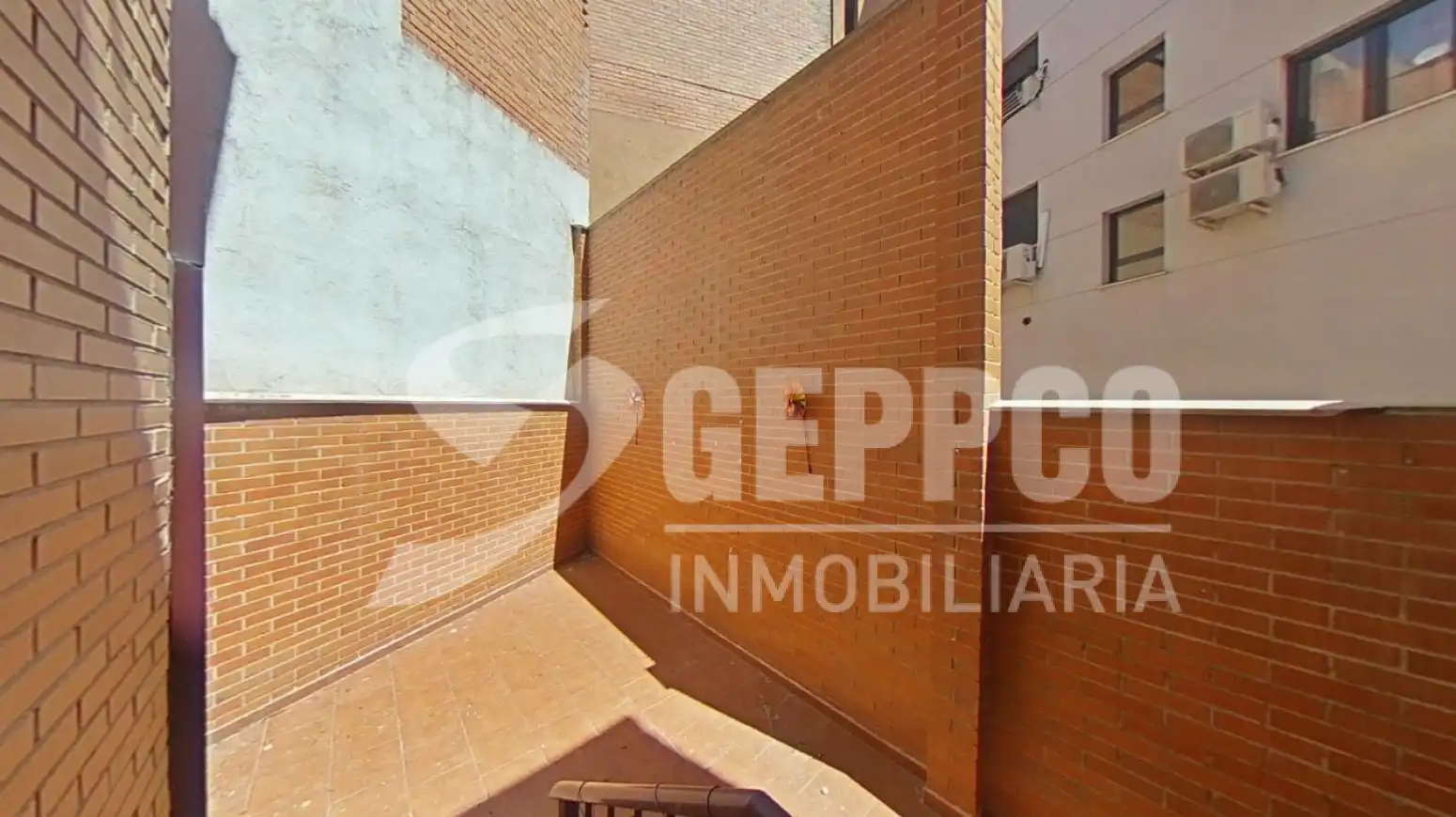 Flat for sale in Calle de Almendrales, Moscardó