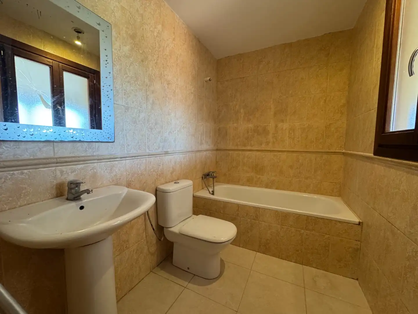 Baño de Dúplex en venta en Sineu con Trastero, Balcón y Piscina comunitaria