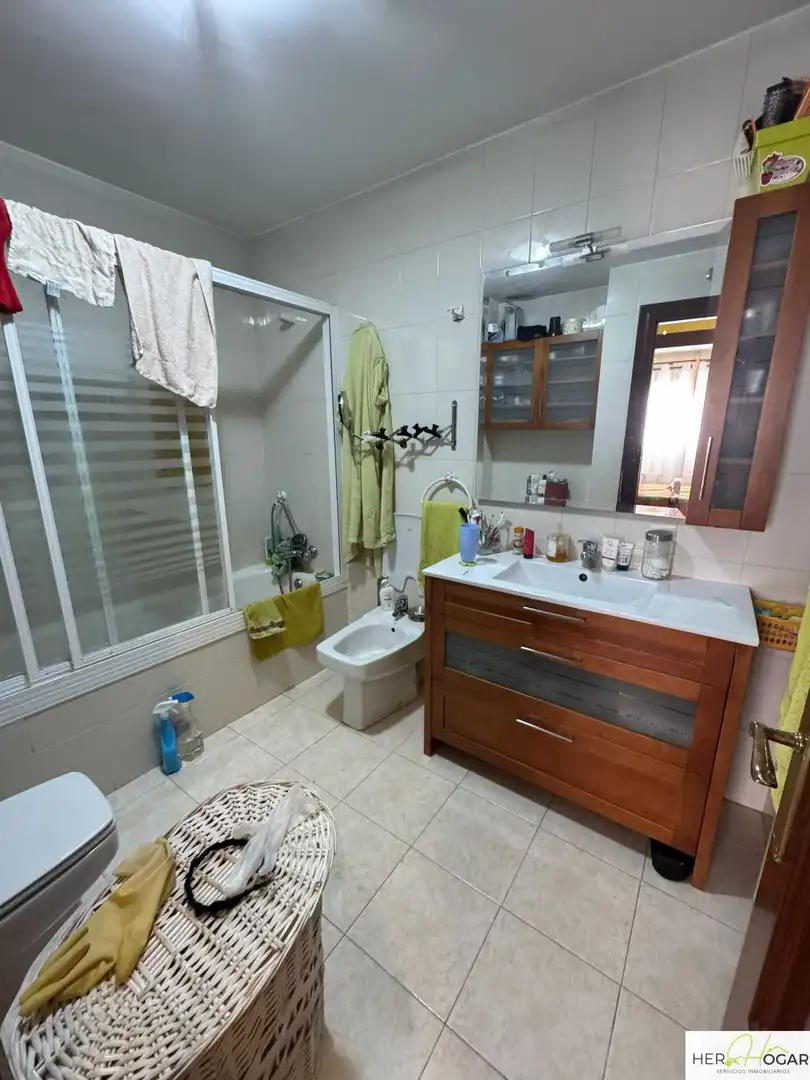 Baño de Piso en venta en Toledo con Aire acondicionado y Calefacción