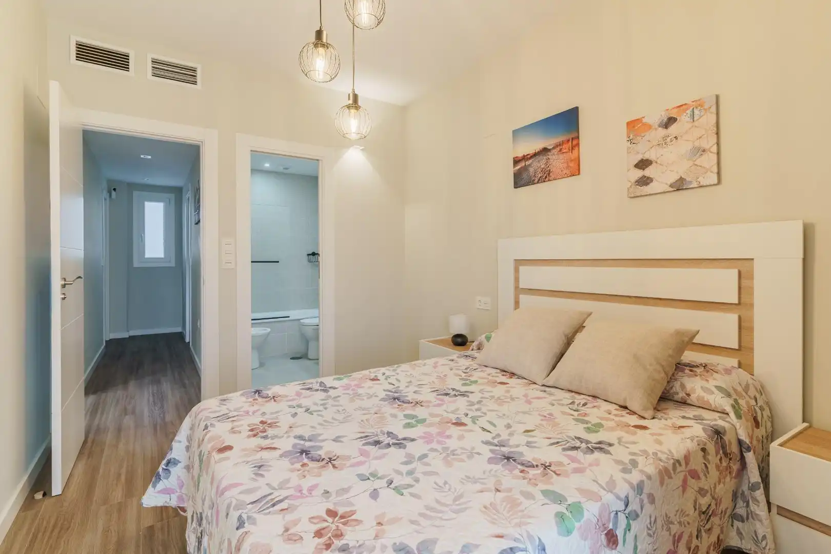Habitación de Piso de alquiler en Motril con Aire acondicionado, Terraza y Trastero