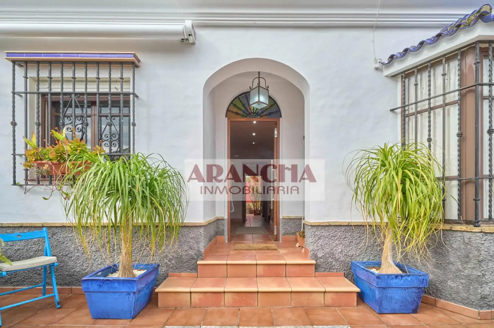 Houses for sale in Chipiona  with Air Conditioner, Terrace and Storage room