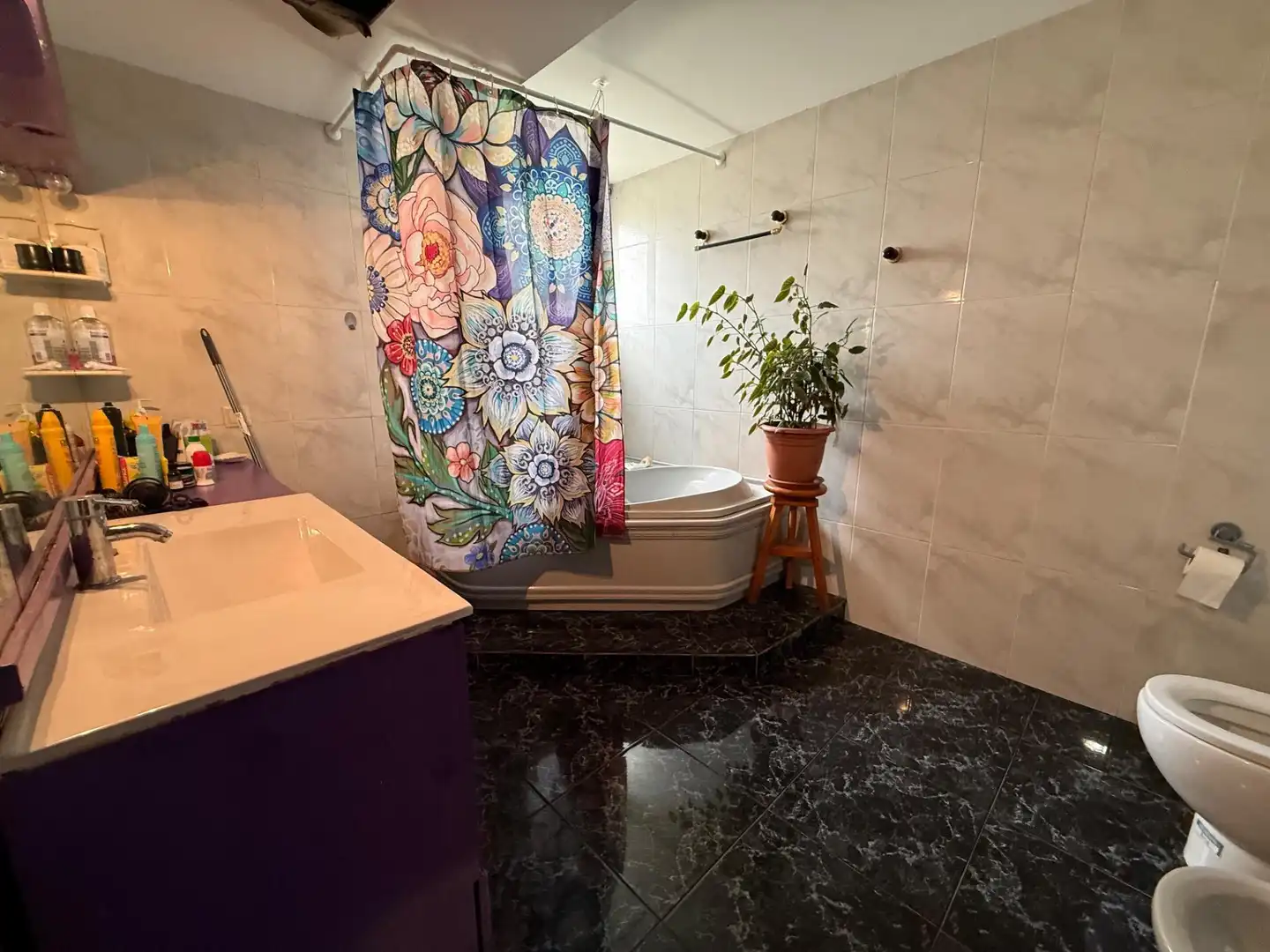 Bany de Casa o xalet en venda en Castellar del Vallès amb Calefacció, Jardí privat i Terrassa