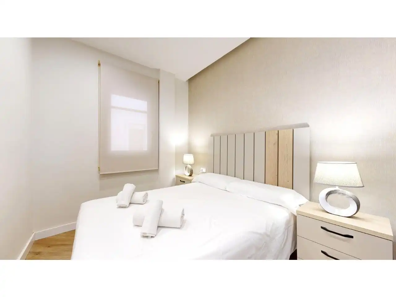 Bedroom of Flat for sale in Valencia  with Air Conditioner, Private garden and Storage room