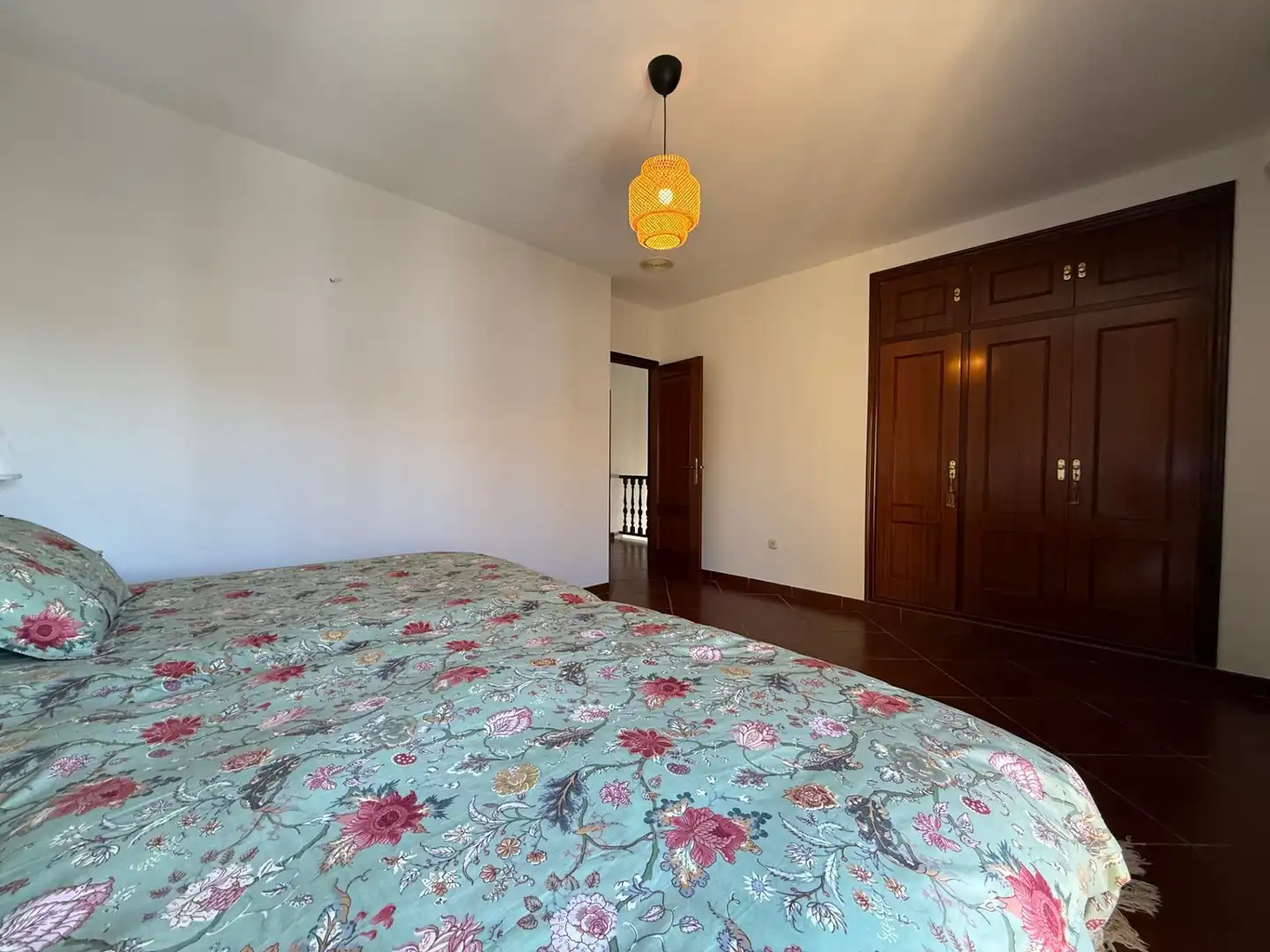 Habitación de Casa adosada de alquiler en Aljaraque con Piscina comunitaria