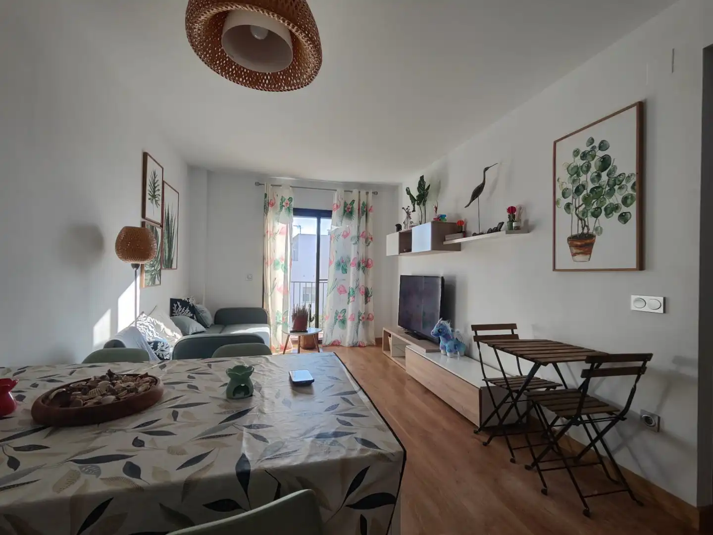 Living room of Flat for rent in Sant Jaume d'Enveja  with Air Conditioner, Heating and Parquet flooring
