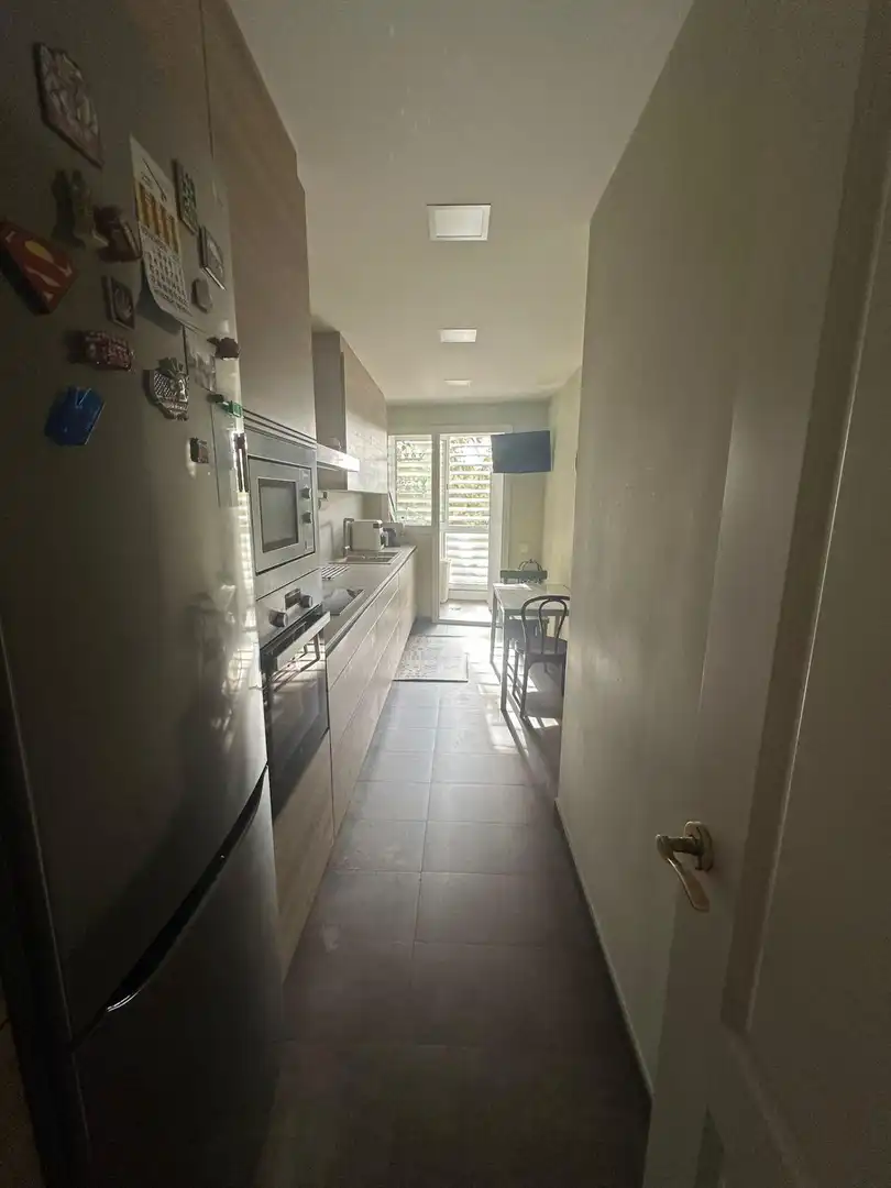 Cocina de Piso en venta en Cornellà de Llobregat con Calefacción, Jardín privado y Balcón