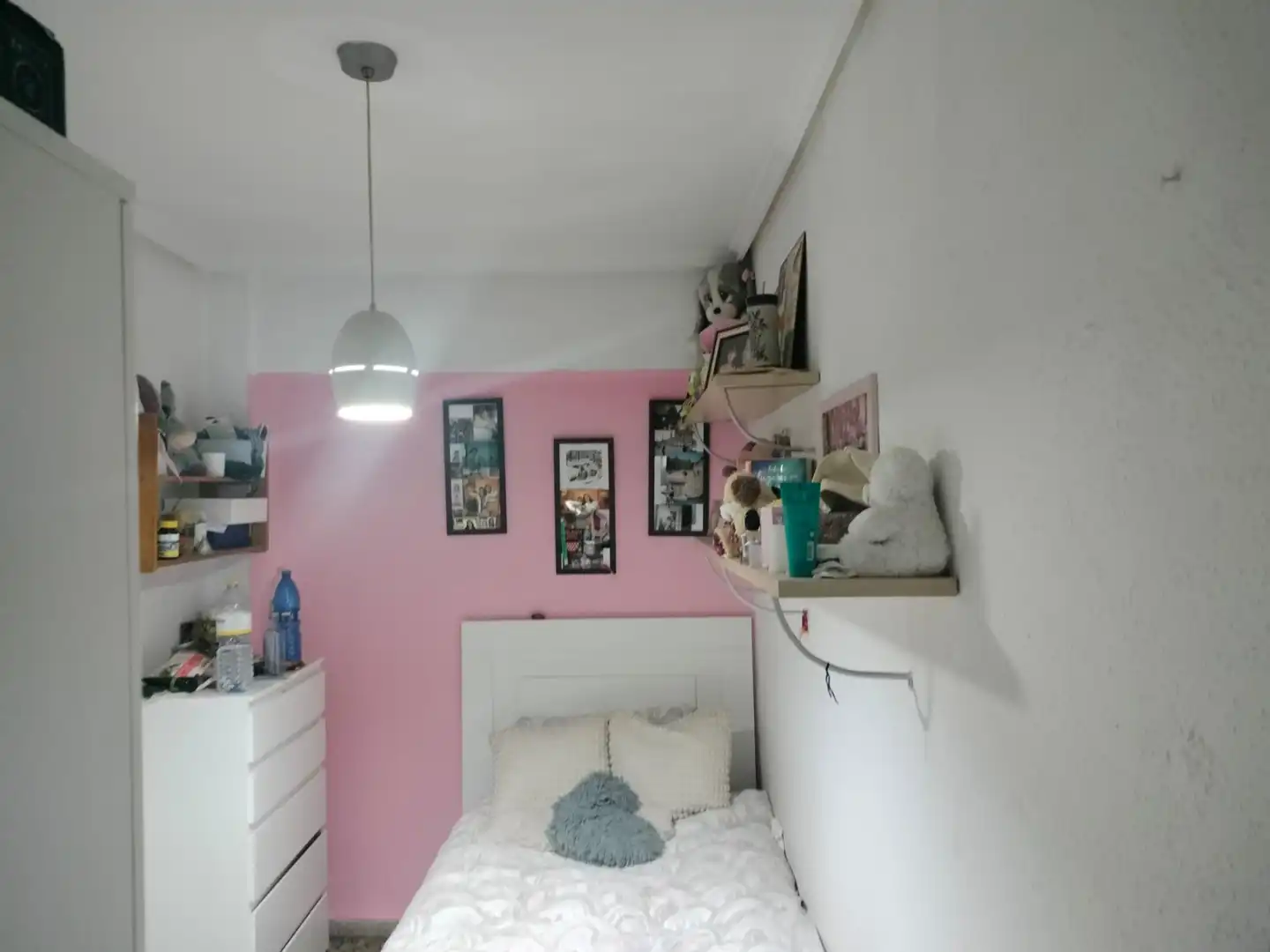 Bedroom of Flat for sale in Valencia  with Furnished