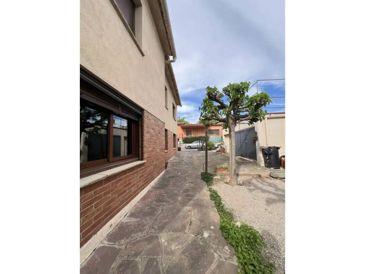 Vista exterior de Casa o xalet en venda en L'Ametlla del Vallès amb Calefacció, Jardí privat i Terrassa