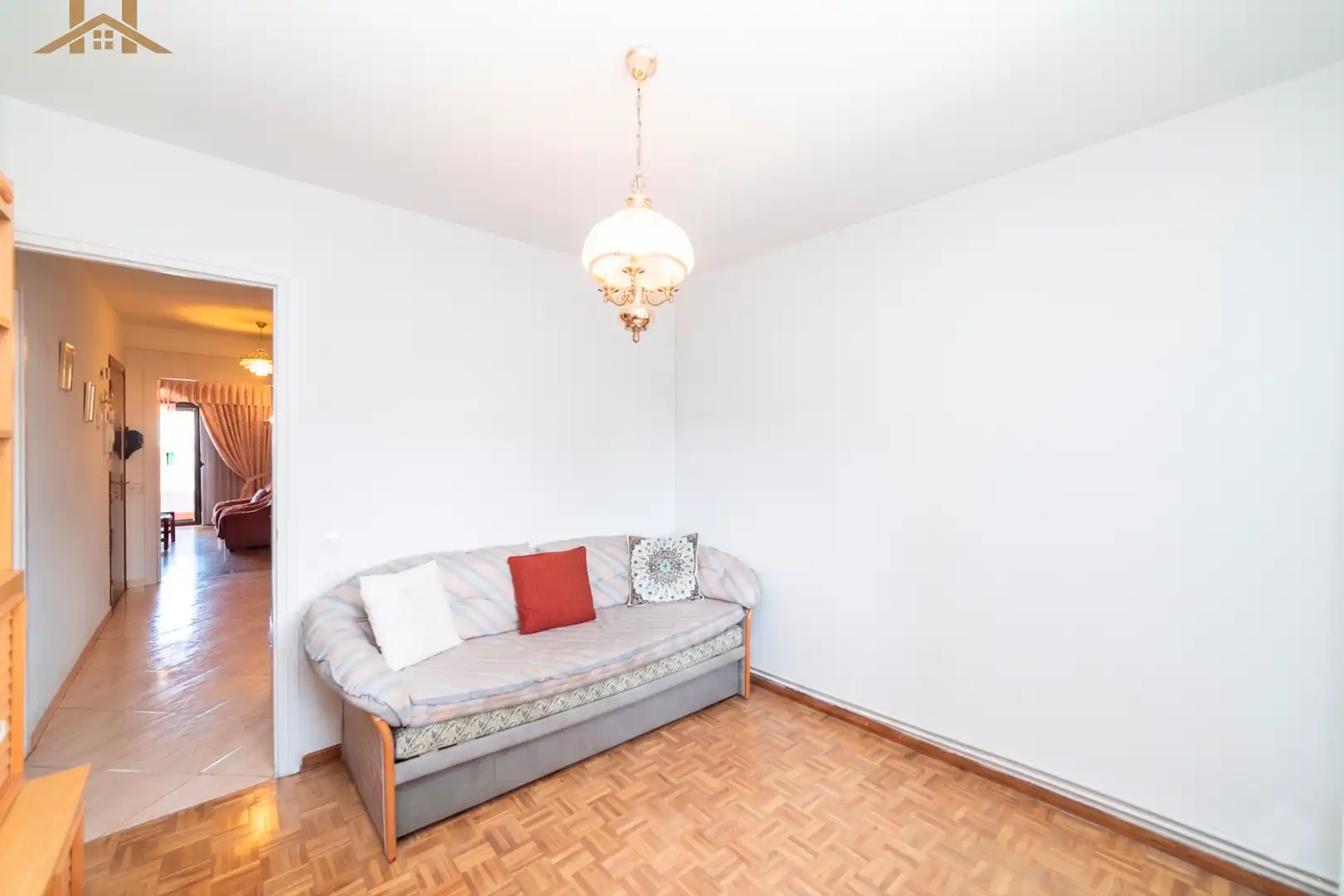 Sala de estar de Piso en venta en Pozuelo de Alarcón con Calefacción, Terraza y Amueblado