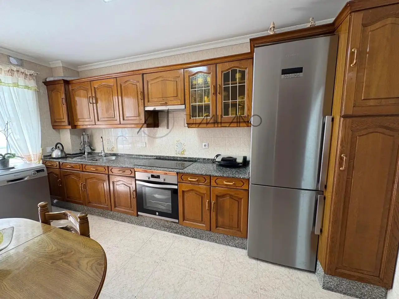 Cocina de Piso en venta en Vigo  con Trastero y Balcón