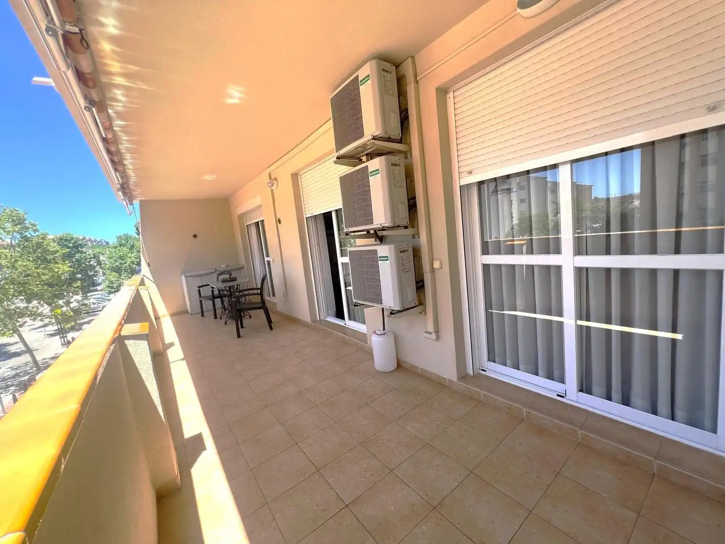 Terraza de Piso en venta en Fuengirola con Aire acondicionado, Jardín privado y Terraza