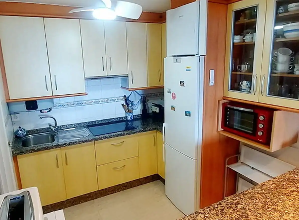 Cocina de Piso de alquiler en Almuñécar con Amueblado