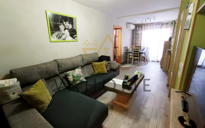 Living room of Planta baja for sale in Ontígola  with Air Conditioner and Terrace