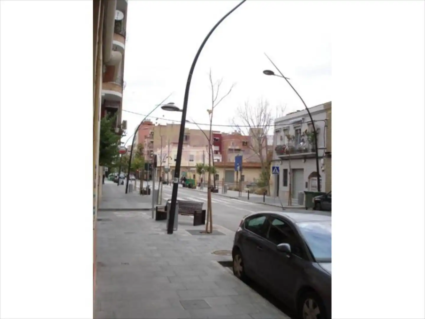 Locale commerciale in affitto a Padre Carlos Ferris 14, imagen 2