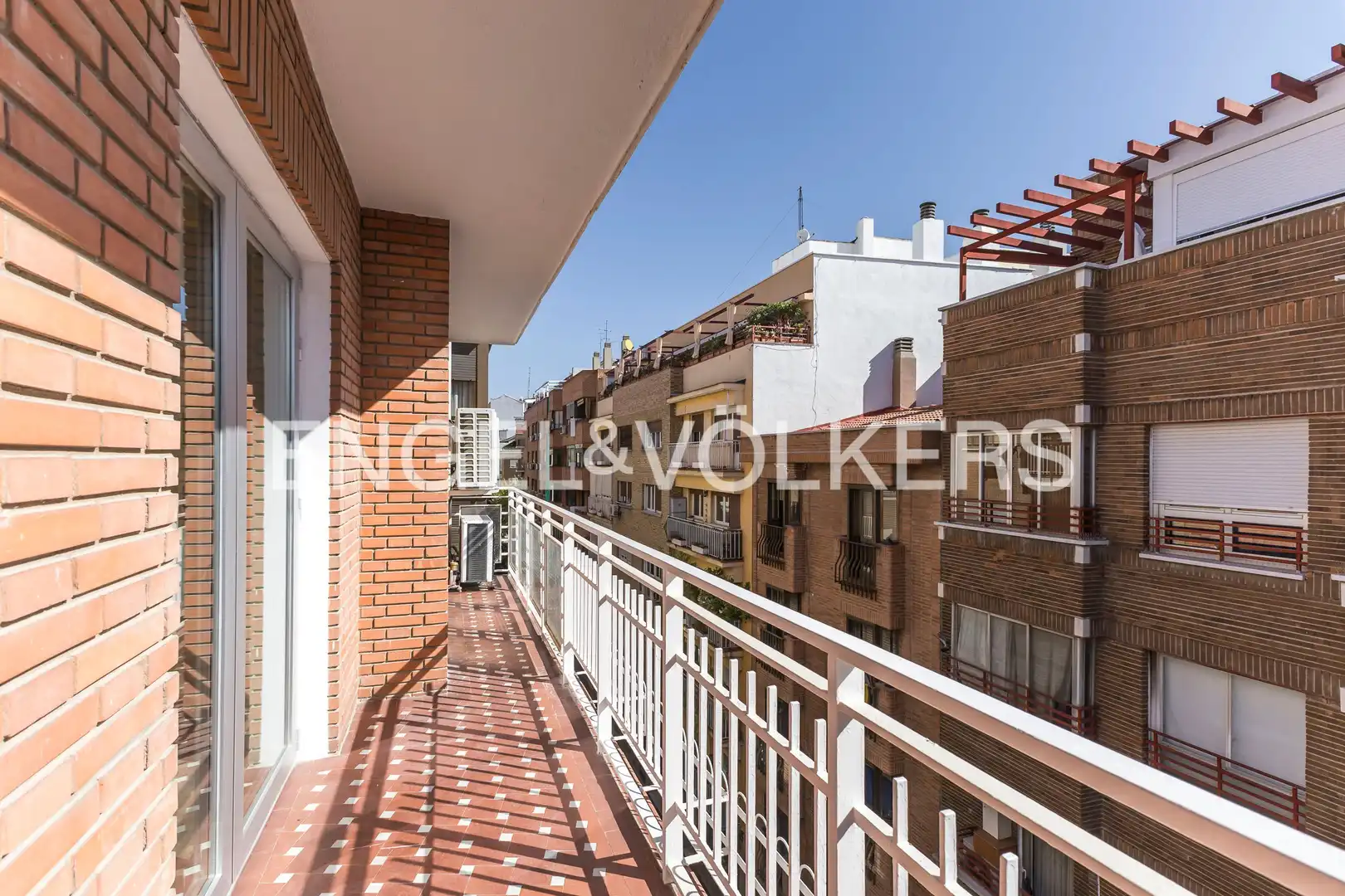 Terrassa de Pis de lloguer en Madrid amb Aire condicionat, Calefacció i Terrassa
