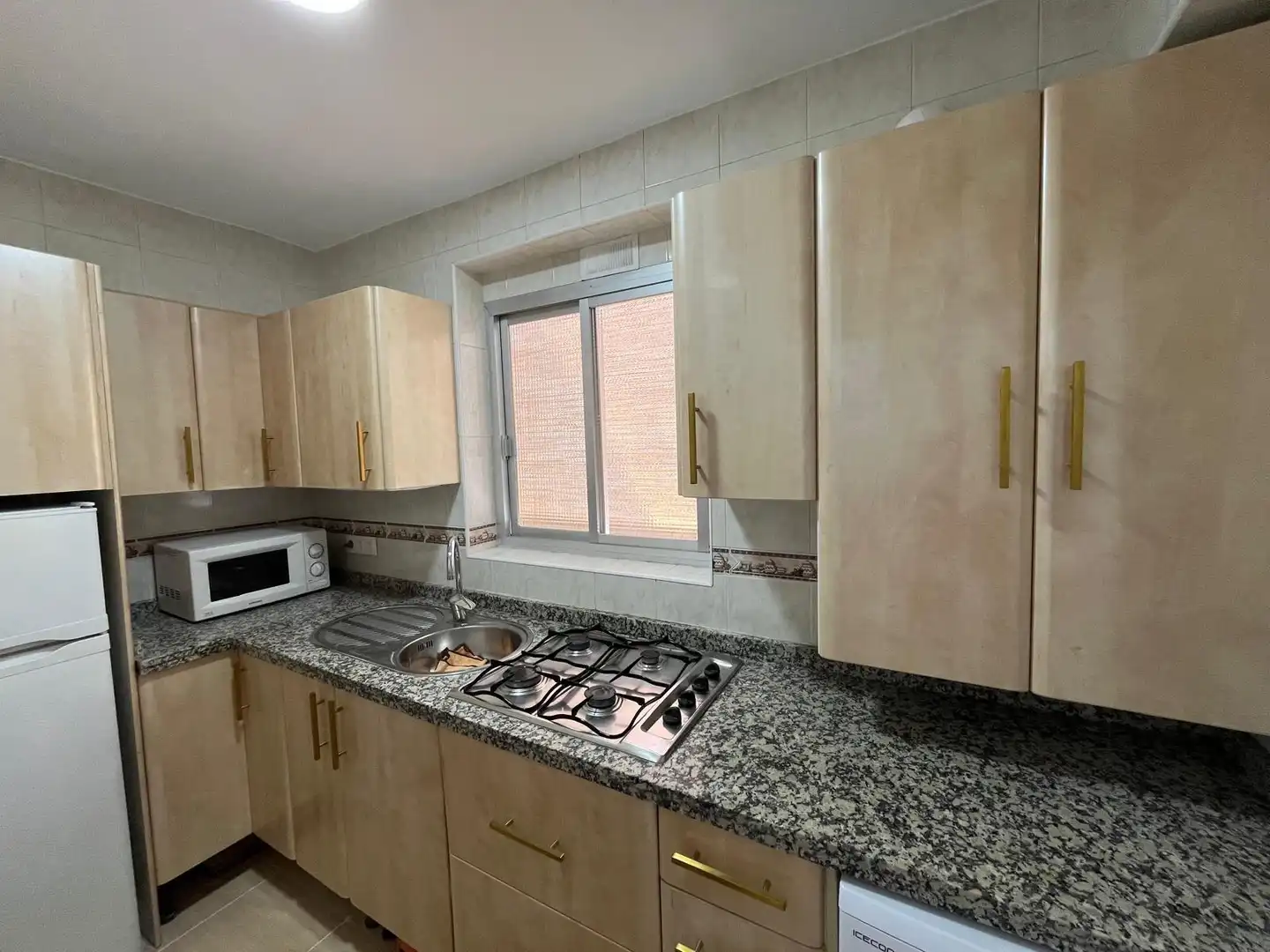 Küche von Wohnung zur Miete in Córdoba mit Klimaanlage und Möbliert