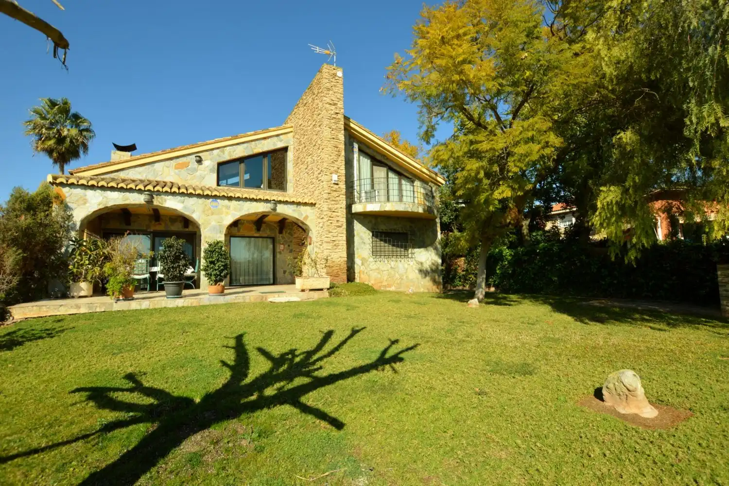 Xalet amb terrassa en venda a Alfinach - Los Monasterios, imagen 2