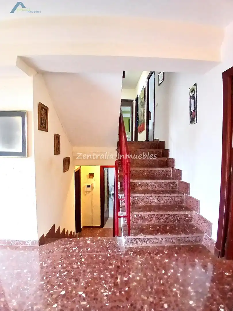Casa o chalet en venta en Zaragoza con Aire acondicionado, Calefacción y Jardín privado