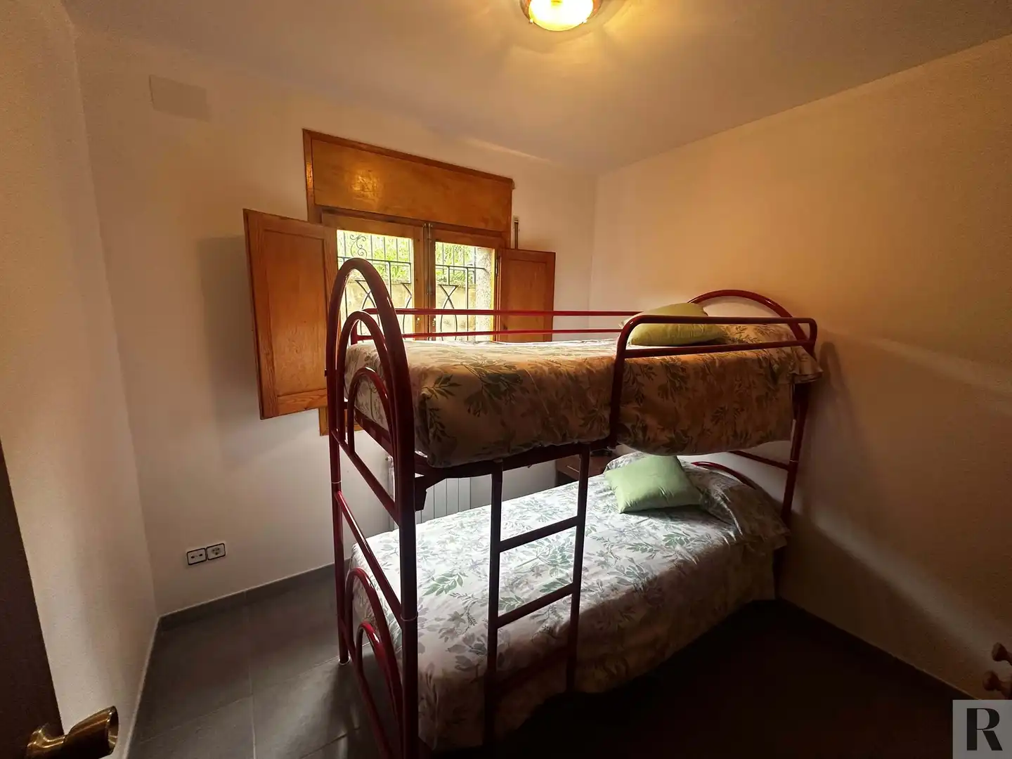 Schlafzimmer von Einfamilien-Reihenhaus zur Miete in Vallcebre mit Heizung und Terrasse