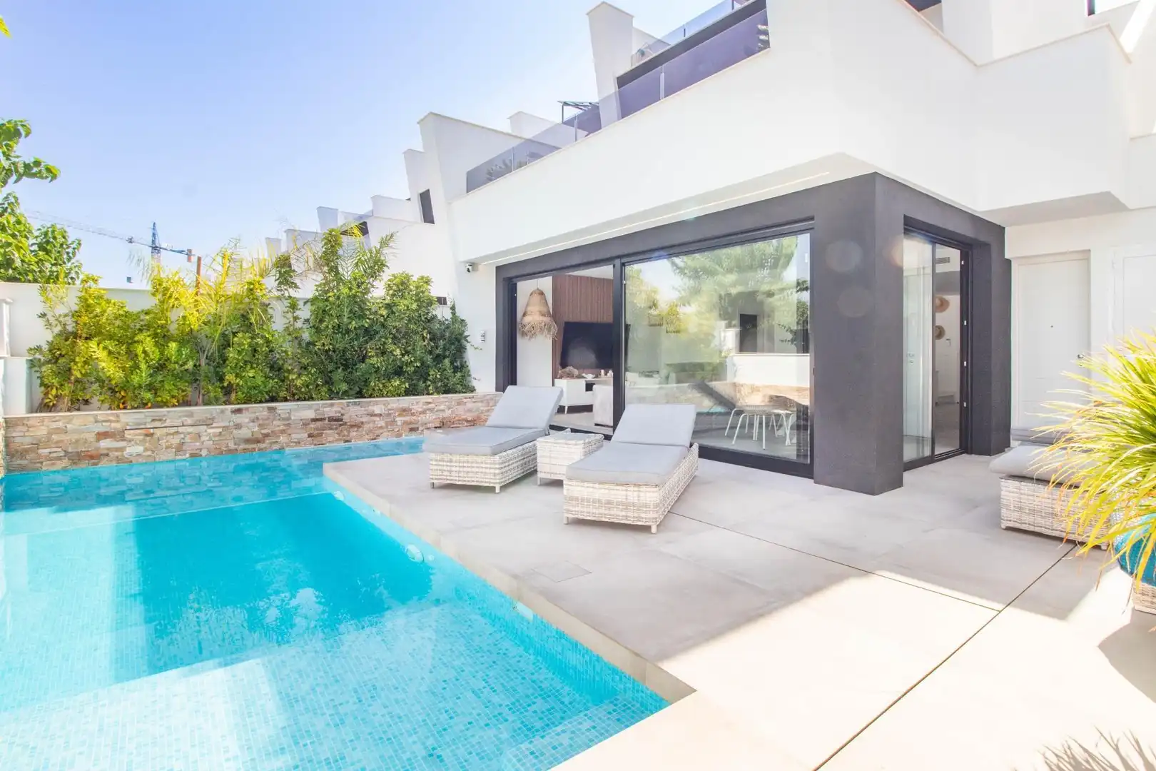 Terraced house for sale in Calle  San Ruperto