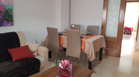 Foto 2 de Piso de alquiler en Ensanche, Cartagena