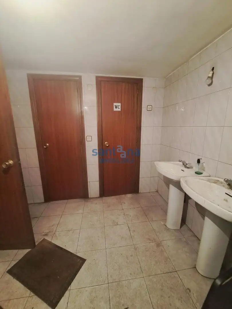 Locale commerciale in affitto a Villaquilambre, imagen 9