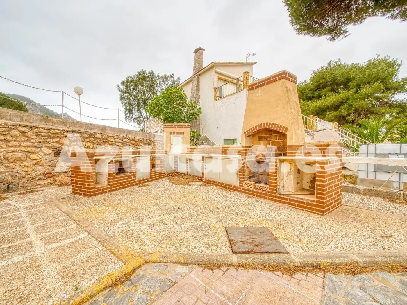 Vista exterior de Casa o xalet en venda en Cartagena amb Jardí privat, Terrassa i Traster