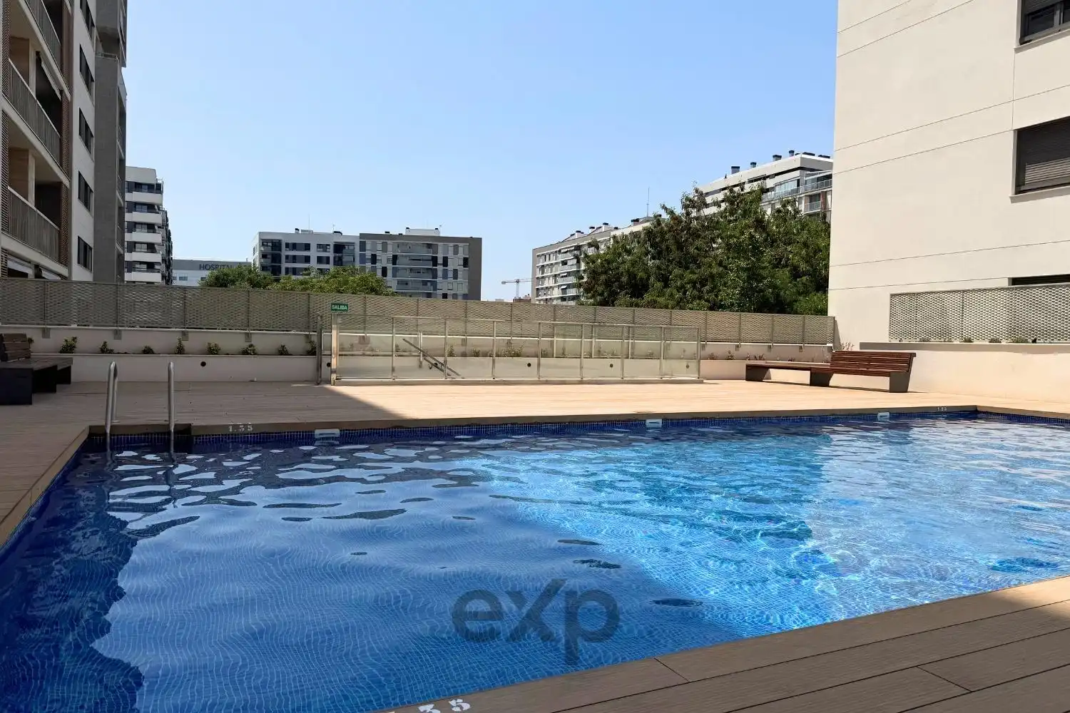 Piscina de Piso de alquiler en Valencia con Aire acondicionado, Calefacción y Terraza