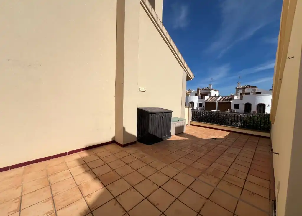 Terrassa de Casa o xalet en venda en Alicante / Alacant amb Aire condicionat, Calefacció i Jardí privat